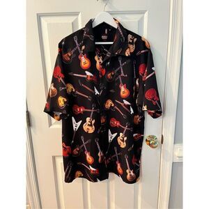 Gibson Tour Wear Guitar Print Short Sleeve Button Up Shirt sz XL NWOT